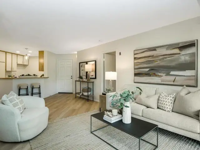 7263 Camino Degrazia #31, San Diego, CA 92111 - #3