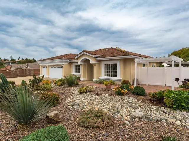 2144 Knollwood Avenue, Fallbrook, CA 92028 - #3