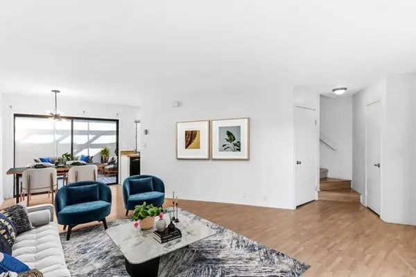 8427 Via Mallorca #115, La Jolla (san Diego), CA 92037