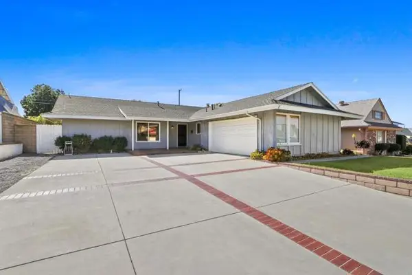 24842 Calle El Toro Grande, Lake Forest (el Toro), CA 92630