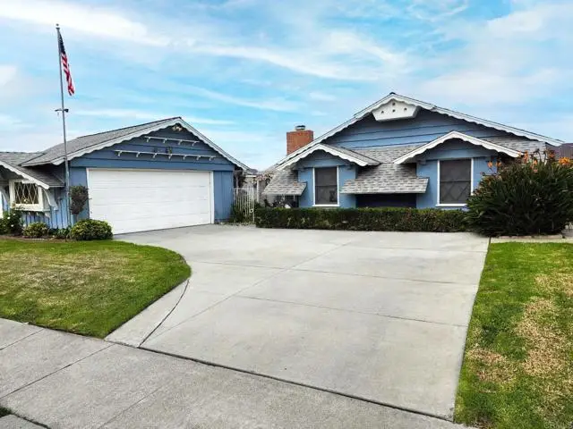 3221 Kempton Drive, Los Alamitos, CA 90720 - #1