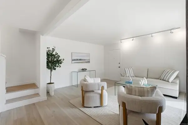 1089 Woodlake Drive, Cardiff By The Sea (encinitas), CA 92007