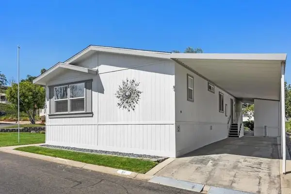 525 W El Norte Parkway #51, Escondido, CA 92026