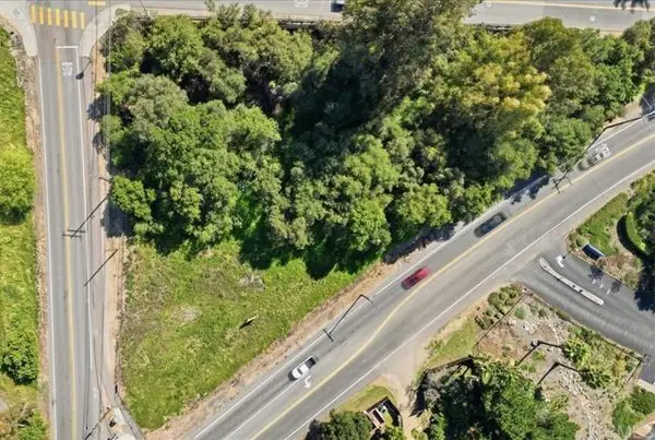 Mission Rd, Fallbrook, CA 92028