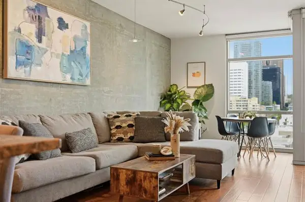 800 The Mark Lane #1002, San Diego, CA 92101