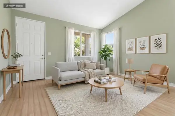 868 Panella Court, Oceanside, CA 92057