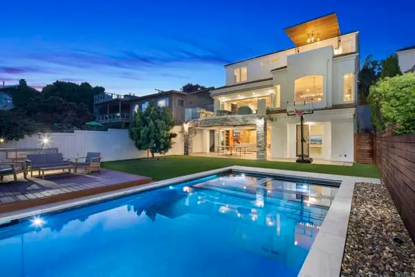 1715 Malden Street, San Diego, CA 92109