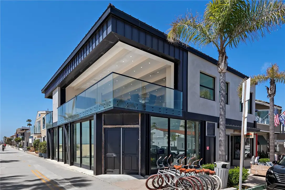 1504 W Oceanfront #5, Newport Beach, CA 92663 - Image #1