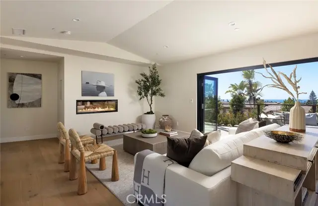 149 Avenida De La Paz, San Clemente, CA 92672 - Image #3