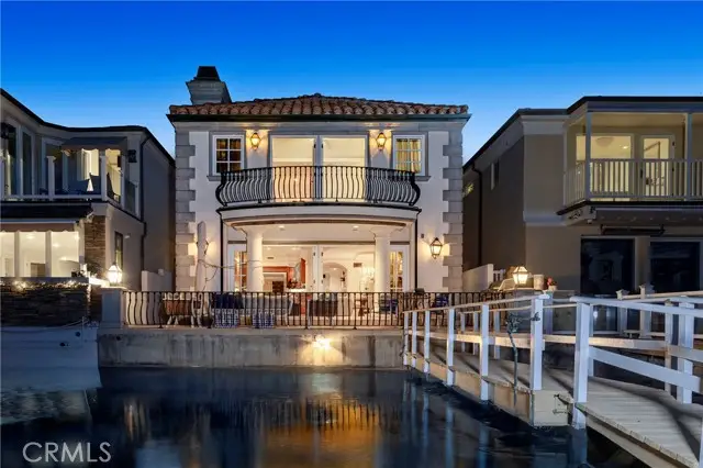 339 Via Lido Soud, Newport Beach, CA 92663 - Image #2