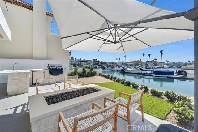 20 Balboa Coves, Newport Beach, CA 92663 - Image #1