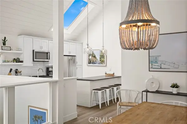 207 40th Street #2, Newport Beach, CA 92663