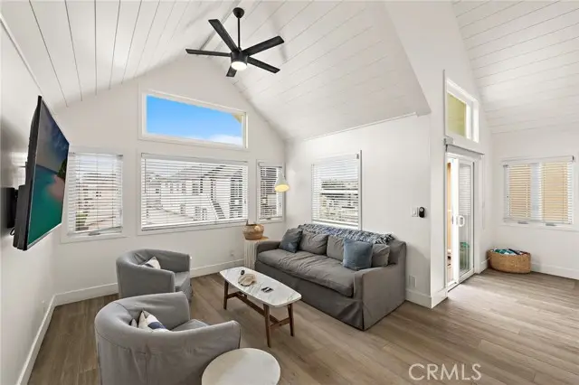 207 40th Street #2, Newport Beach, CA 92663 - Image #3