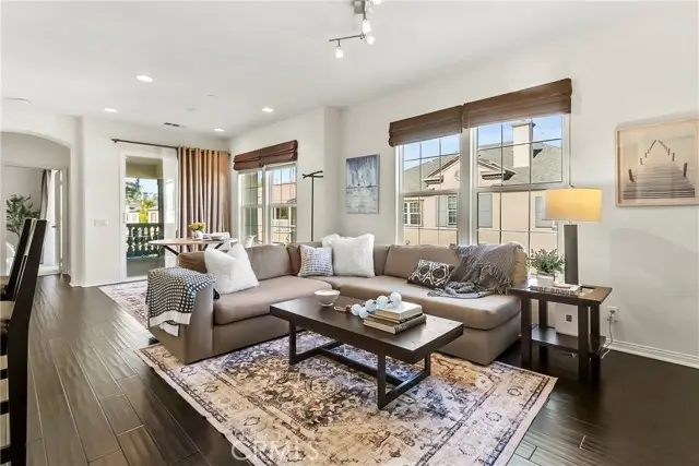 1427 Montgomery, Tustin, CA 92782 - Image #3