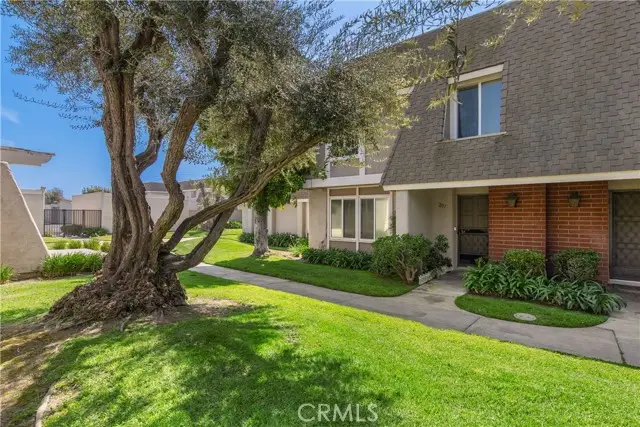 2157 W Essex Circle, Anaheim, CA 92804 - Image #1