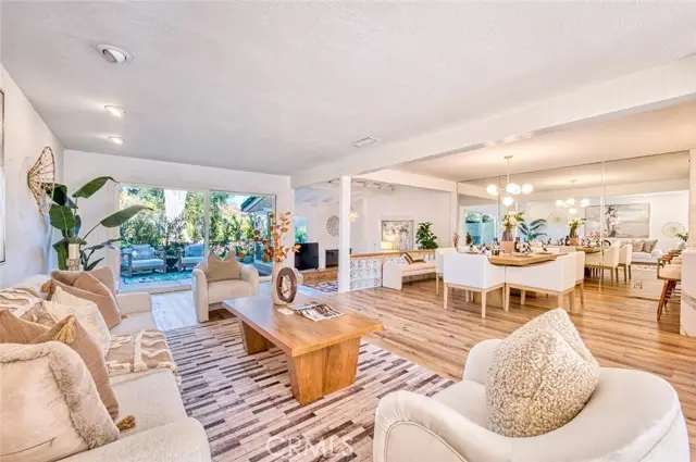 520 Cancha, Newport Beach, CA 92660 - Image #2