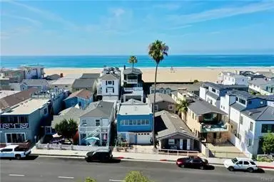 1825 W Balboa Boulevard, Newport Beach, CA 92663