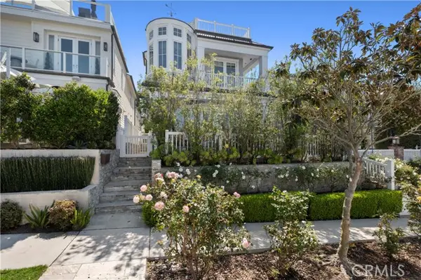 718 Poinsettia, Corona Del Mar (newport Beach), CA 92625