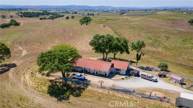 1975 Hidden Acre Ln, Paso Robles, CA 93446 - Image #1