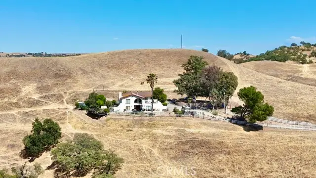1924 Surrey Way, Paso Robles, CA 93446 - Image #1
