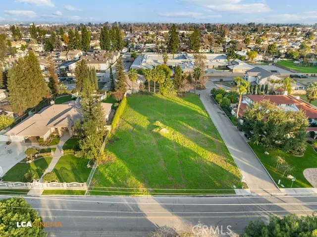 360 Garnsey Avenue, Bakersfield, CA 93309 - Image #2