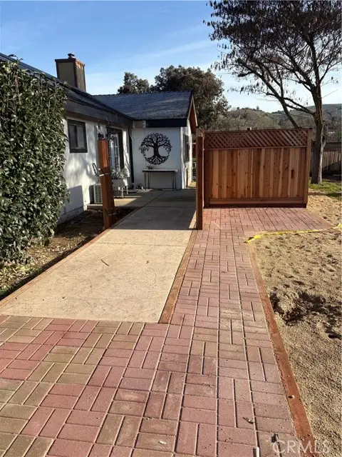 7825 Aurora, Atascadero, CA 93422