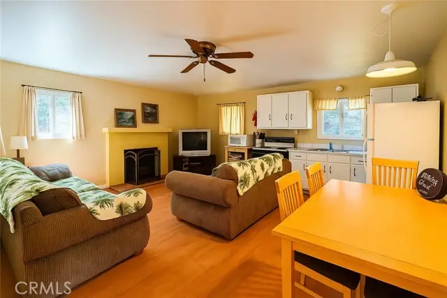 10520 Spruce Drive, Wofford Heights, CA 93285 - #2