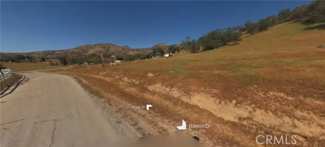 6698 Gaston Drive, Sanger, CA 93657 - Image #3