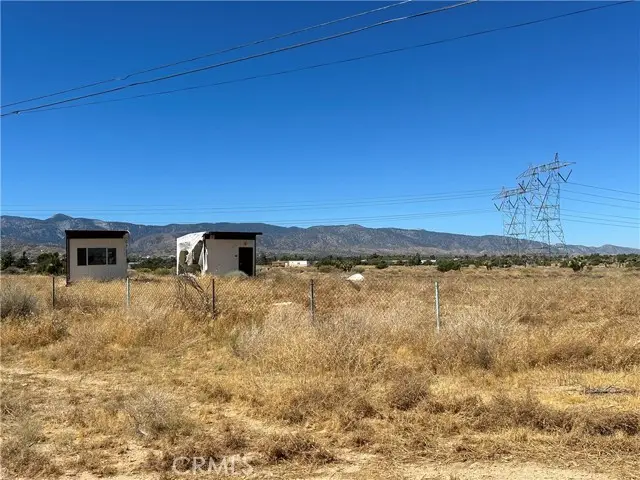 5755 Coyote Road, Phelan, CA 92371 - Image #1
