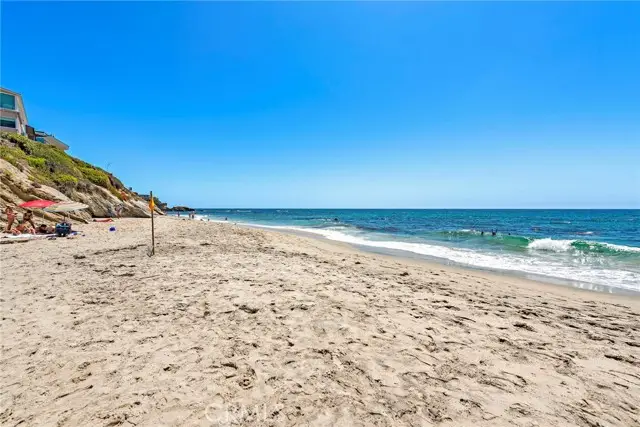 1585 Catalina, Laguna Beach, CA 92651 - Image #2