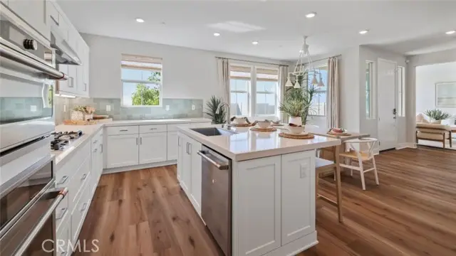 732 Edward Scholle Drive, Camarillo, CA 93010 - Image #2