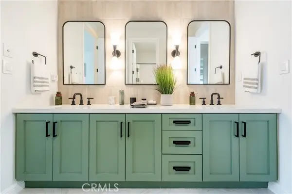 13 Goldenrod, Lake Forest (el Toro), CA 92630