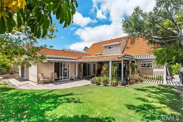 23672 Cavanaugh Road, Lake Forest, CA 92630 - Image #2