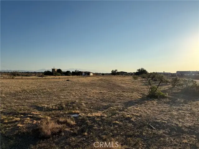 22449 Ottawa Road, Apple Valley, CA 92308 - Image #3