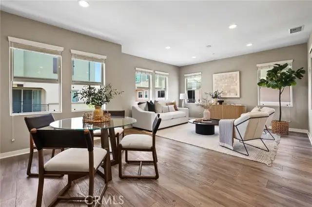 109 Alder Ridge, Lake Forest, CA 92610 - Image #3