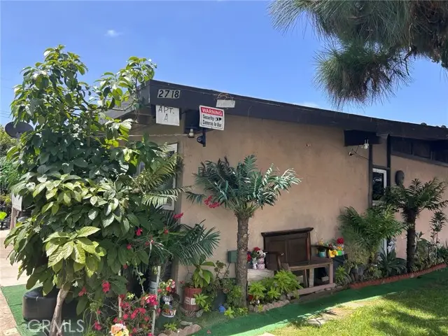 2718 W Mcfadden Avenue, Santa Ana, CA 92704 - Image #2