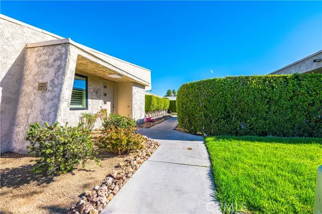 1111 E Ramon Road #37, Palm Springs, CA 92264 - Image #2