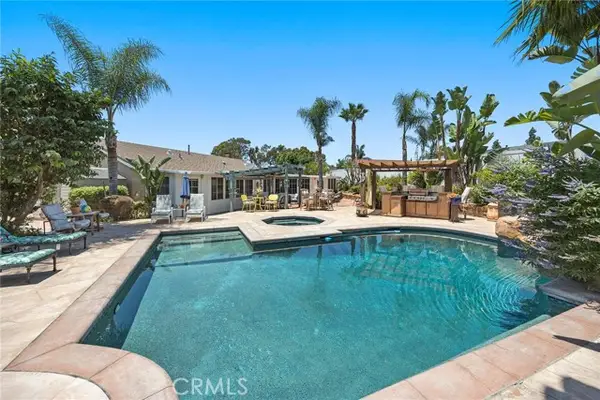 24481 Jutewood Place, Lake Forest (el Toro), CA 92630