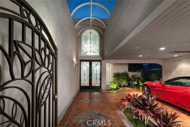 17022 Marinabay Drive, Huntington Beach, CA 92649 - Image #2