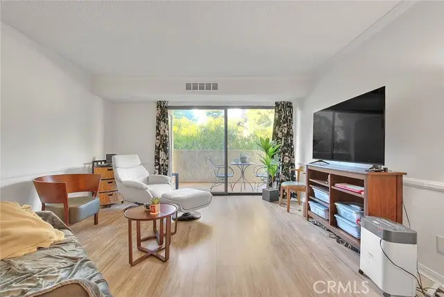 700 W 3rd Street #A111, Santa Ana, CA 92701 - Image #2