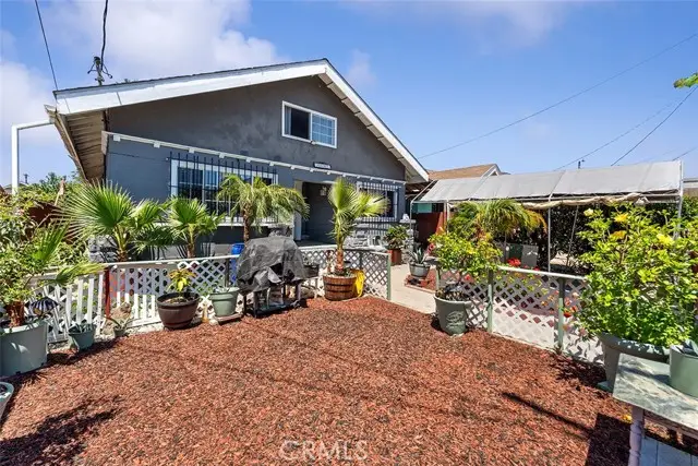 421 W 55th Street, Los Angeles, CA 90037 - Image #2