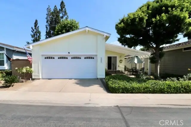 1609 Canyon Lake #137, Santa Ana, CA 92705 - Image #1