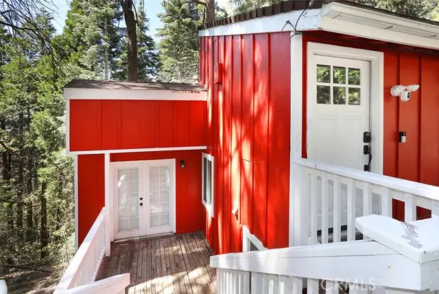 531 W Victoria Court, Lake Arrowhead, CA 92352 - Image #2