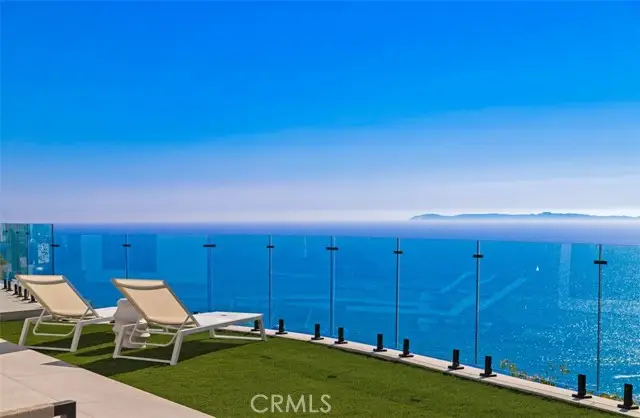 31 N Vista De Catalina, Laguna Beach, CA 92651 - Image #1