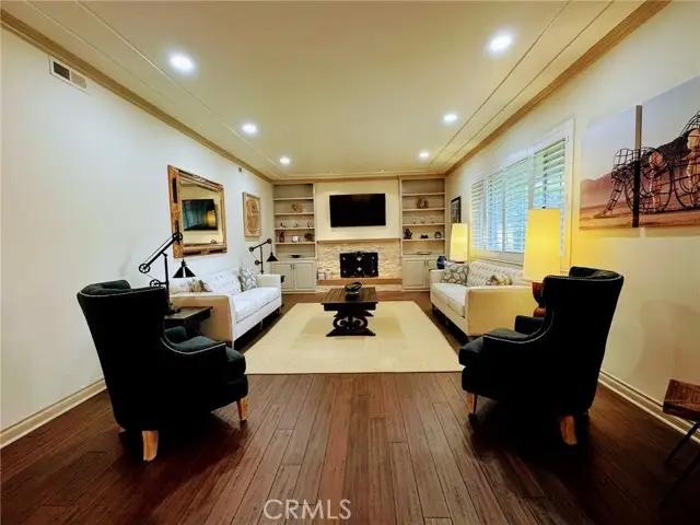 19520 Bermuda Street, Porter Ranch, CA 91326 - Image #3