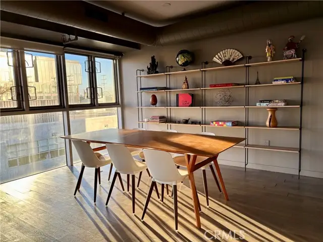 527 Molino Street #401, Los Angeles, CA 90013 - Image #2