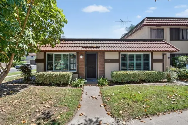 1424 N Stoneyhaven Lane, Anaheim, CA 92801 - Image #2