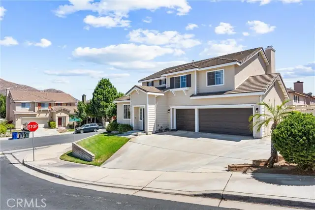 1447 Lochaber Ct, Riverside, CA 92507 - Image #3