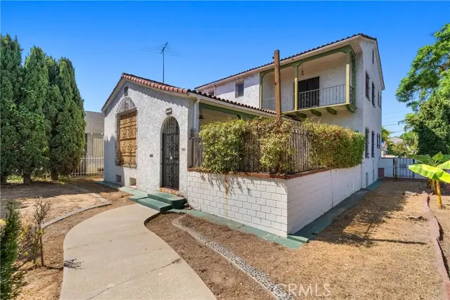 795 Gladys Avenue, Long Beach, CA 90804 - Image #3