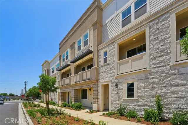 125 Towns Avenue, Upland, CA 91786 - Image #2